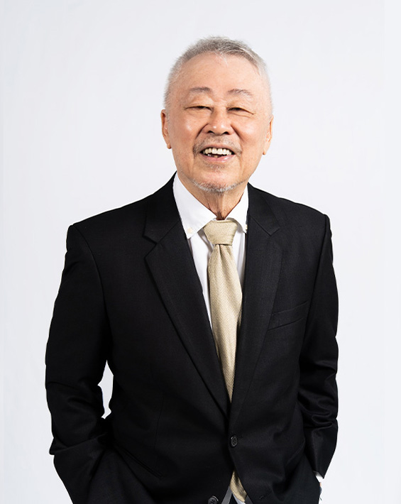 <span>OUR TEAM</span><br/>TIA CHAK YIT